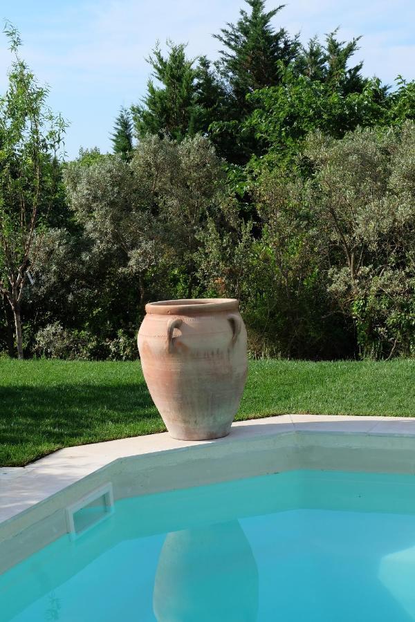 La Bastide D'Alix Bed & Breakfast Eguilles Exterior photo