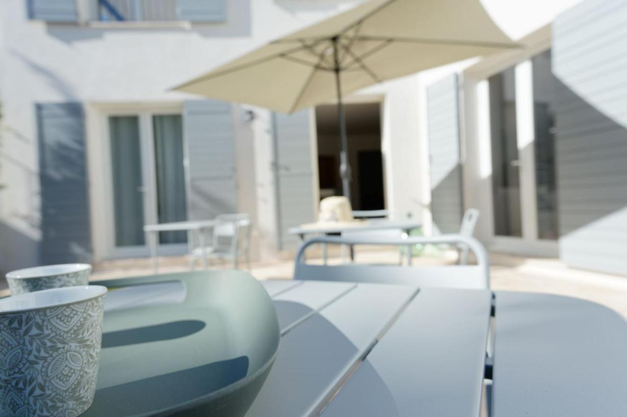 La Bastide D'Alix Bed & Breakfast Eguilles Exterior photo
