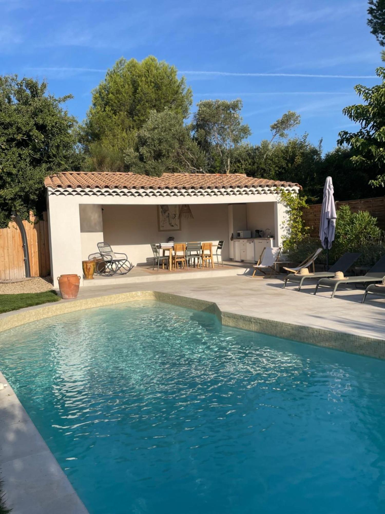 La Bastide D'Alix Bed & Breakfast Eguilles Exterior photo